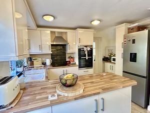 Kitchen Area- click for photo gallery